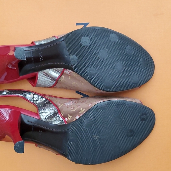 Vintage Louis Vuitton Red Heels Takashi Flower Print - Picture 9 of 9